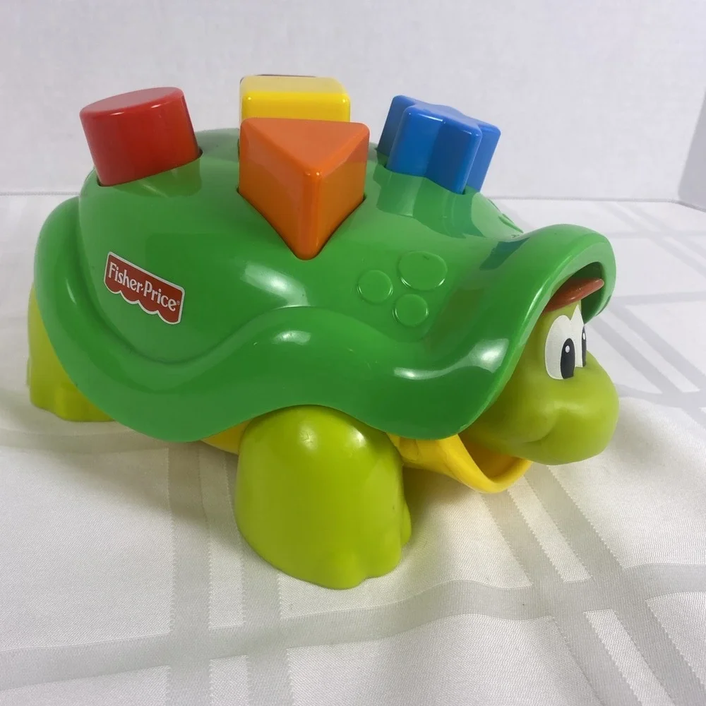 Vintage 2002 Fisher Price Tappy the Green Turtle Shape Press Baby Toy